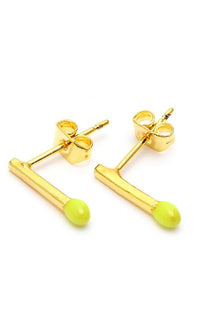 Load image into Gallery viewer, Brass Ohrstecker Stern Sterne bunt Unisex Ohrringe Edelstahl nickelfrei Kommunismus 12 mm
