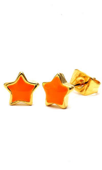 Load image into Gallery viewer, Brass Ohrstecker Stern 6 mm bunt gold Emaille nickelfrei Messing: Gold star-shaped stud earrings with vibrant orange enamel centers, made from nickel-free brass, shown on a white background.

