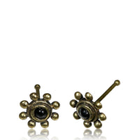 Load image into Gallery viewer, Gerader Onyx Nasenstecker Tragus antik golden Punkte Blume Messing 8 mm lang
