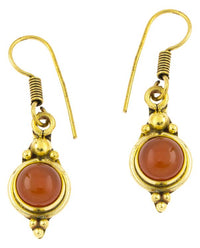 Load image into Gallery viewer, Ohrringe Kreis Karneol Punkte Dreiecke Messing Brass antik golden Tribal Ohrhänger
