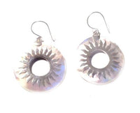 Cargar imagen en el visor de la galería, Perlmutt Muschel Silberohrringe Ohrringe Ohrhänger 925er Sterling Silber Sonne Loch Damen Schmuck
