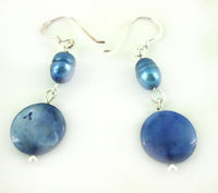 Cargar imagen en el visor de la galería, Perlmuttohrringe metallic blau Perle Perlmutt Scheibe rund 925er Sterlingsilber Ohrringe Schmuck
