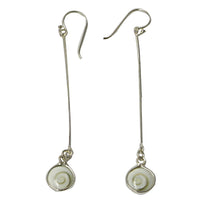 Load image into Gallery viewer, Silber Ohrringe Shiva Auge eye rund an Silberstab hängend ca. 1,0 cm Ø und 5,0 cm lang Shivaauge
