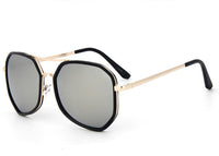 Load image into Gallery viewer, Sonnenbrille multilateral Pilotenbrille groß schwarzer Rand 400UV verspiegelt
