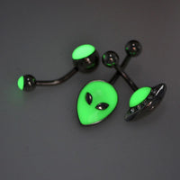Load image into Gallery viewer, Bauchnabelpiercing aus Edelstahl Alien leuchtet
