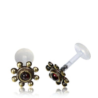 Cargar imagen en el visor de la galería, Labret Lippen Piercing Acryl Punkte Blume Granat antik golden Brass Motiv
