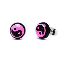 Load image into Gallery viewer, Ohrstecker Halbkugel Yin Yang 8 mm Acryl Unisex Ohrringe Edelstahl nickelfrei zweifarbig
