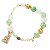 Load image into Gallery viewer, Armband golden Stein Kristall Brass Perlen grün weiß Stern Quaste verstellbar - chic - net.de
