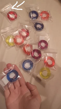 Load image into Gallery viewer, Ball Closure Piercing Klemmkugel Ring rot Acryl - chic - net.de
