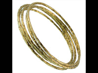 Load image into Gallery viewer, Brass Armreife Messing antik golden gehämmert 5er Set dünn nickelfrei 65 mm Innendurchmesser - chic - net.de
