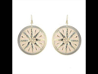 Cargar imagen en el visor de la galería, Brass Ohrringe Emaille Sternblume Zackenrand rund altrosa golden 5 cm Ohrhänger - chic - net.de
