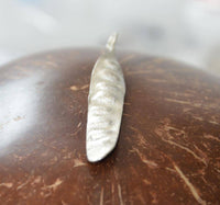 Load image into Gallery viewer, Anhänger 925 Sterling Silber Erbsenschote 56mm - chic-net.de
