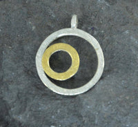Cargar imagen en el visor de la galería, Anhänger Silber 925 vergoldet Ringe Kreise - chic-net.de
