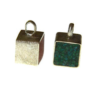 Load image into Gallery viewer, Anhänger Silber 925 Würfel crushed Stein 10mm - chic-net.de
