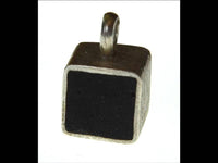 Load image into Gallery viewer, Anhänger Silber 925 Würfel crushed Stein 10mm - chic-net.de
