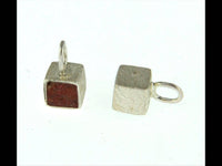 Load image into Gallery viewer, Anhänger Silber 925 Würfel crushed Stein 5mm - chic-net.de
