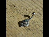 Load image into Gallery viewer, Bauchnabelpiercing aus Edelstahl Silber als Schnörkel Träne - chic-net.de
