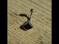 Cargar imagen en el visor de la galería, Bauchnabelpiercing aus Edelstahl Silber mit Raute Inlay - chic-net.de

