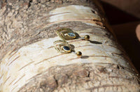 Cargar imagen en el visor de la galería, Bauchnabelpiercing Edelstahl Brass Doppelmandel Inlay - chic-net.de
