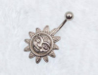 Cargar imagen en el visor de la galería, Bauchnabelpiercing Edelstahl Sonne silber - chic-net.de
