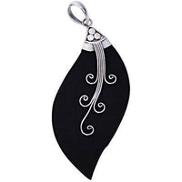 Load image into Gallery viewer, Blattförmiger Lava- Anhänger, ca. 4,0 cm Lang - chic-net.de
