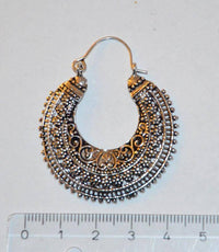 Load image into Gallery viewer, Brass Ohrringe Blumensichel silbern Messing - chic-net.de
