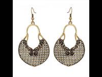 Cargar imagen en el visor de la galería, Brass Ohrringe goldfarben oxidiert groß rund schnörkel Quadrat - chic-net.de
