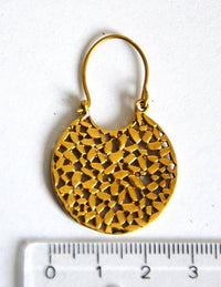 Load image into Gallery viewer, Brass Ohrringe Tribal gewölbt Ellipsen Kreis antik golden Messing - chic-net.de
