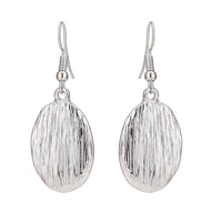 Load image into Gallery viewer, Brass Schmuckset silberfarben Kette rund Struktur Ohrringe oval Länge verstellbar - chic-net.de
