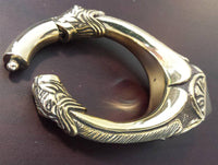 Load image into Gallery viewer, Clicker Piercing Ohrgewicht gold antik Segmentring 5mm oxidiert Messing 39g 50mm - chic-net.de
