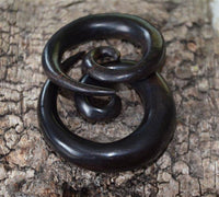 Load image into Gallery viewer, Ebony Piercing Holz dunkelbraun Spirale 8mm 10mm - chic-net.de

