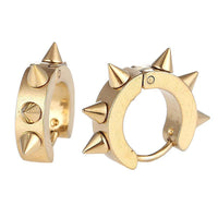 Load image into Gallery viewer, Edelstahl Creolen Ohrring gold Farben zacken Nieten Klippverschluss - chic-net.de
