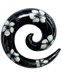 Cargar imagen en el visor de la galería, Expander Spirale Piercing Holz handbemalt weiß schwarz Blumen Hawai Unisex Plug Tunnel Ohrhänger Ohrstecker - chic-net.de
