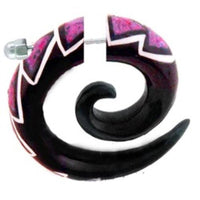 Cargar imagen en el visor de la galería, Fake Piercing, Buffalo Horn Achat Spirale, schwarz mit pinkem Zickzackmuster, Expander, Ohrhänger, Ohrstecker, Ohrring - chic-net.de
