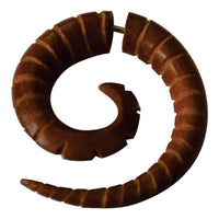 Load image into Gallery viewer, Fake Piercing Edelstahl Holz Seil Dehnschnecke - chic-net.de
