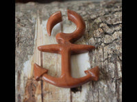 Load image into Gallery viewer, Fake Piercing Edelstahl Rosenholz Anker - chic-net.de
