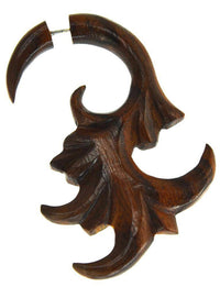 Load image into Gallery viewer, Fake Piercing Ohrring Holz Farn 58 x 35mm Edelstahl - chic-net.de
