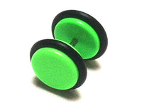 Load image into Gallery viewer, Fake Piercing Plug Tunnel Ohrstecker Unisex Kunststoff grün Scheibe Schmuck Gummiring - chic-net.de
