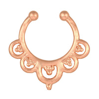 Cargar imagen en el visor de la galería, Fake Septum Piercing rosegolden fünf Kreise mit drei mini Kugeln  Edelstahl - chic-net.de
