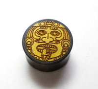Load image into Gallery viewer, Flesh Plug Krieger Maske Zunge Gravur Holz Tamarinde Jackfrucht double flared - chic-net.de
