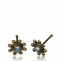 Load image into Gallery viewer, Gerader Mondstein Nasenstecker Tragus antik golden Punkte Blume Messing 8 mm lang - chic-net.de
