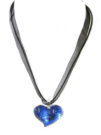 Cargar imagen en el visor de la galería, Glasanhänger Kette blau glitzernd herzförmig, 3,5 x 2,5cm Ø Baumwollfäden gewachst verstellbar - chic-net.de
