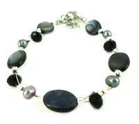 Cargar imagen en el visor de la galería, Glitzer Perlmutt Armband schwarz grau oval Perlen Scheiben Damen Karabiner nickelfrei 18cm-20cm - chic-net.de
