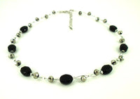 Load image into Gallery viewer, Halskette Glas Perlen Glitzer schwarz silber 42- 48 cm - chic-net.de
