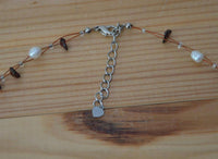 Cargar imagen en el visor de la galería, Halskette Steinsplitter Perlen rubin rot weiß 42-48 cm - chic-net.de
