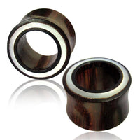 Load image into Gallery viewer, Holz Flesh Tunnel Perlmutt Inlay weiß Plug dunkelbraun - chic-net.de

