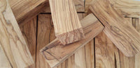 Cargar imagen en el visor de la galería, Holz Piercing Dehner Olivenholz hell Tropfen Ohrgewicht 14mm - chic-net.de
