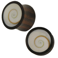 Cargar imagen en el visor de la galería, Holz Plug dunkelbraun Shivaauge Muschel weiß Inlay - chic-net.de
