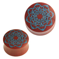 Load image into Gallery viewer, Holz Plug keltischer Stern crushed Türkis Stein Inlay blau Sawoholz - chic-net.de
