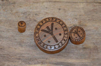 Load image into Gallery viewer, Holz Plug Teakholz Rune Leben Tod Punkte double flared - chic-net.de
